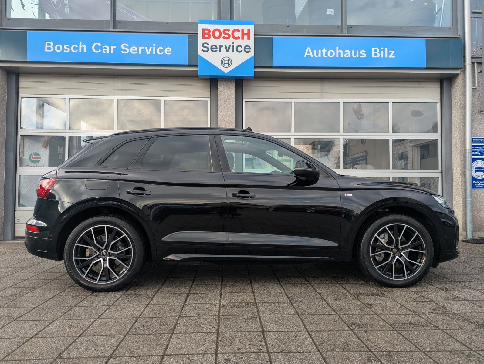 Audi Q5 40 TFSI quattro S line*Matrix*Optik*Luft*HuD*