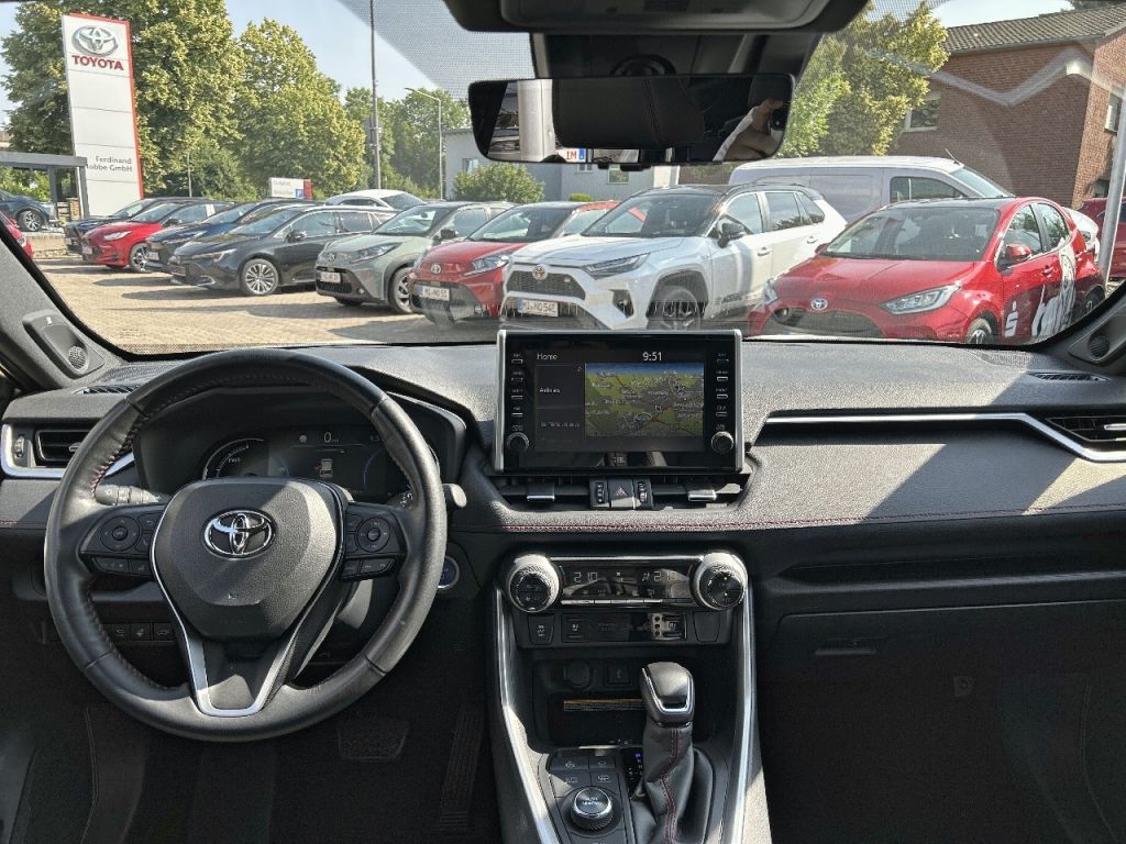 Toyota RAV 4 Plug-in-Hybrid - Samsaru's Car Outlet