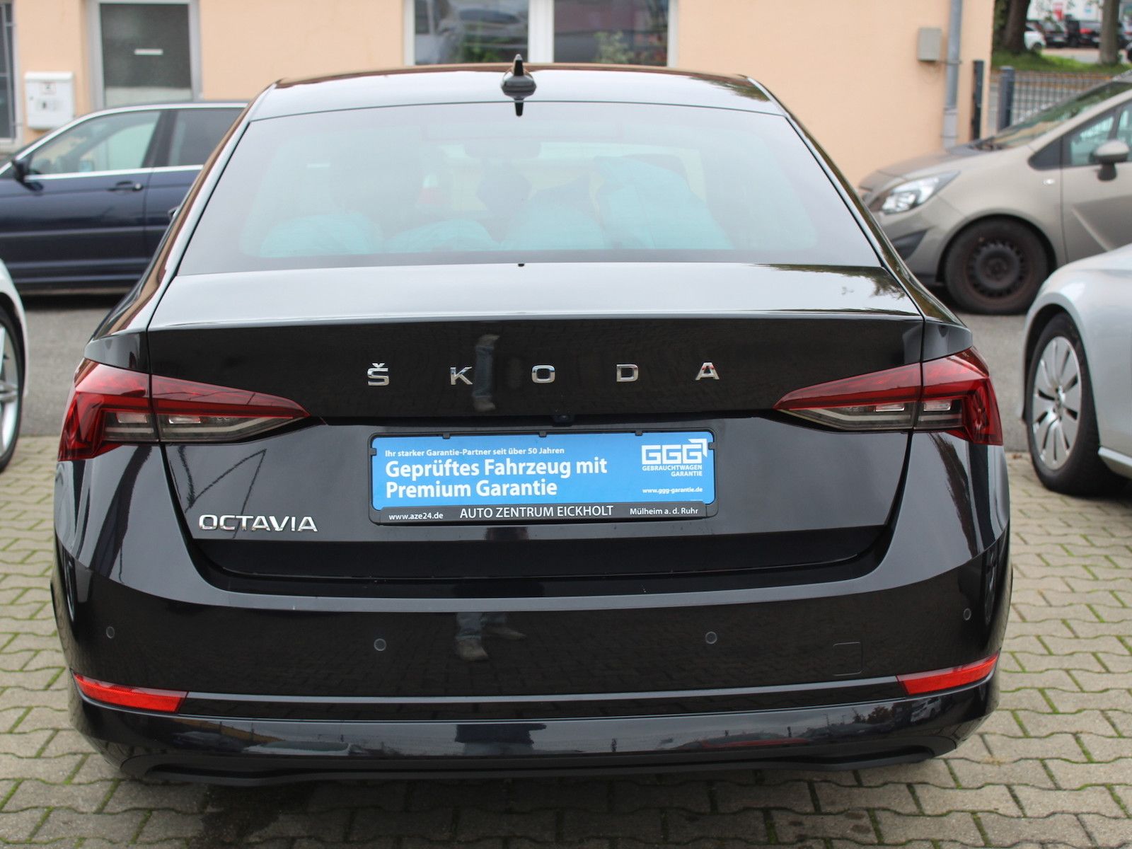 Skoda Octavia Style 2,0 TDI DSG Head Up Kamera Virtual