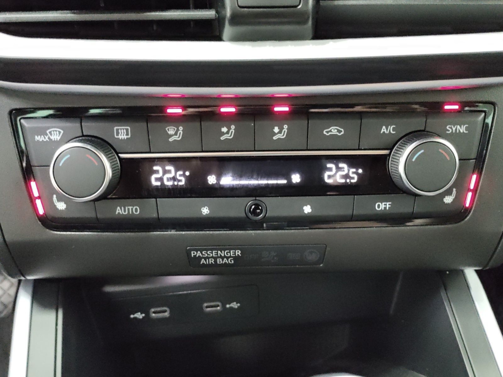 Seat Arona 1.5 TSI DSG FR NAVI AHK SITZHZ GJR