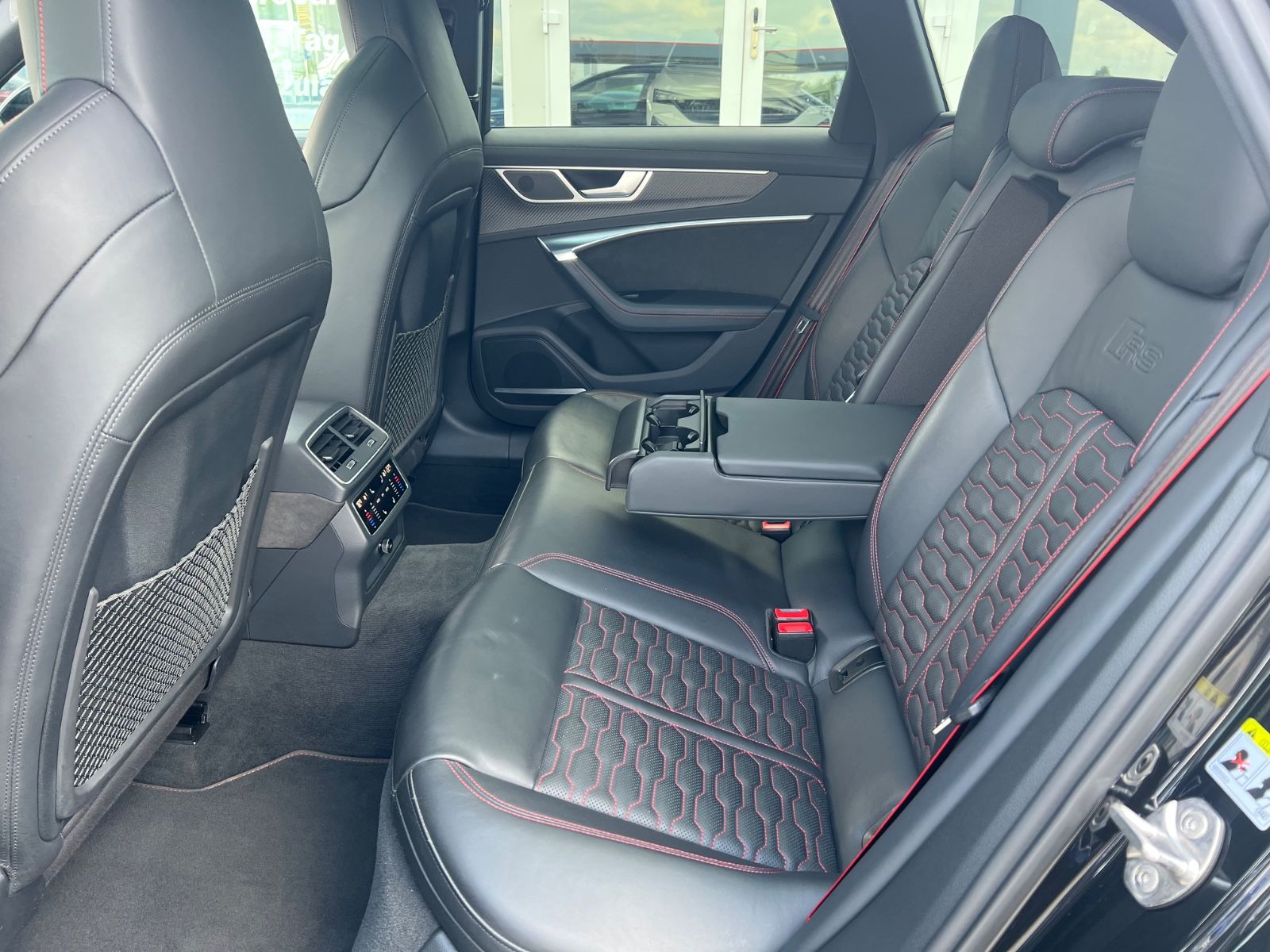 Audi RS6 Avant 4.0 TFSI quattro Scheckhft Luft Carbon