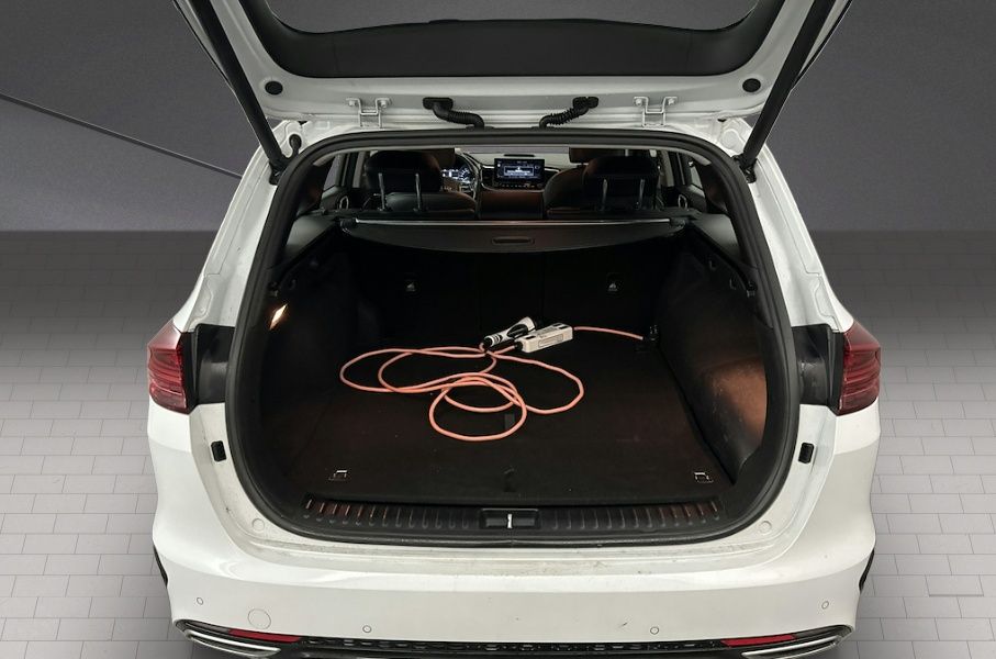 Kia CEED_SW 1.6 PHEV - Samsaru's Car Outlet