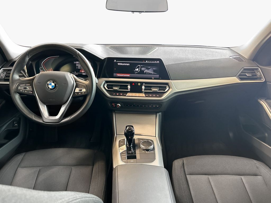 BMW 320d Touring Aut. Advantage - Samsaru's Car Outlet