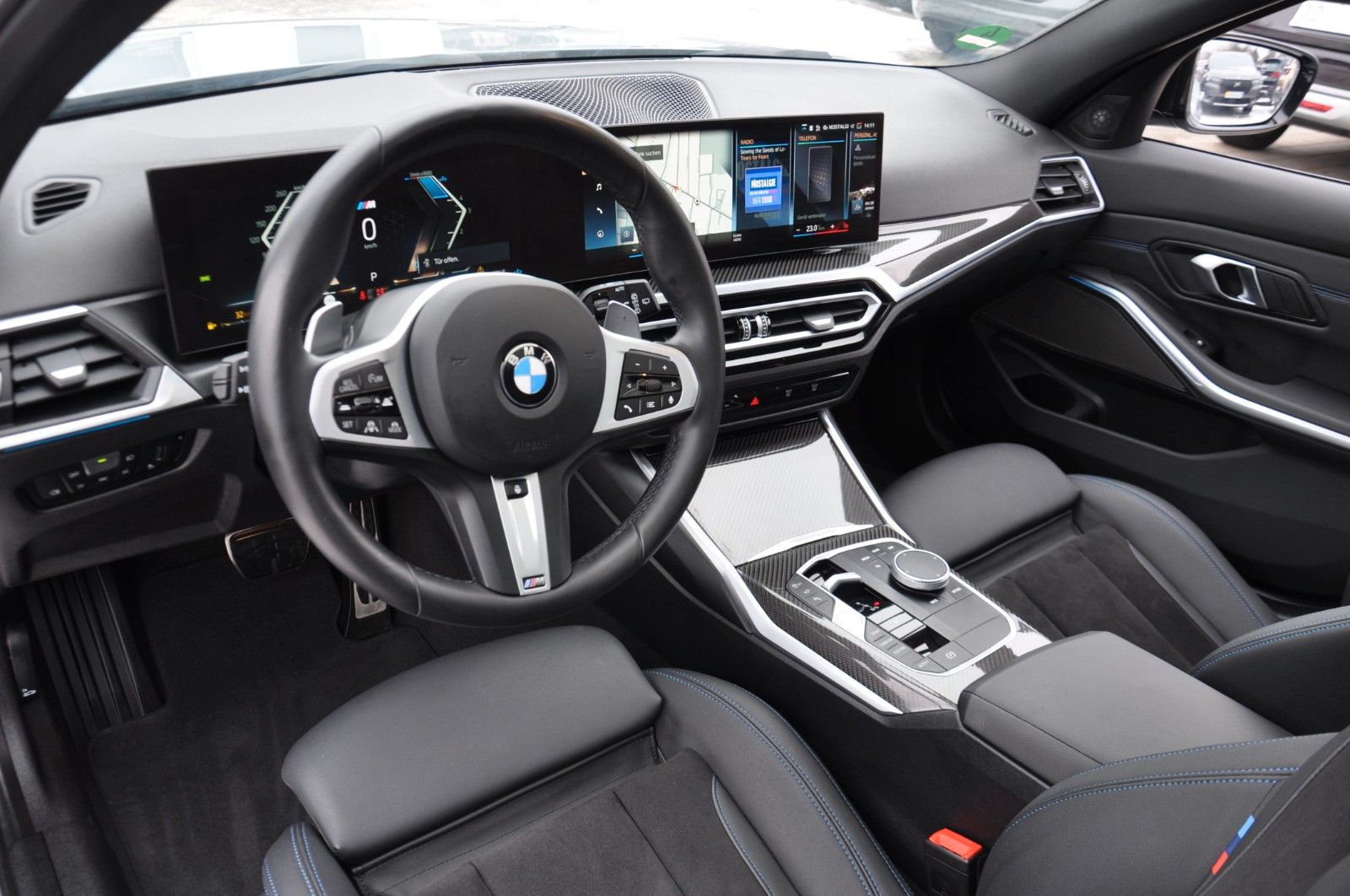 BMW 320 d Touring xDrive M Sport STANDH-PANO-CARBON