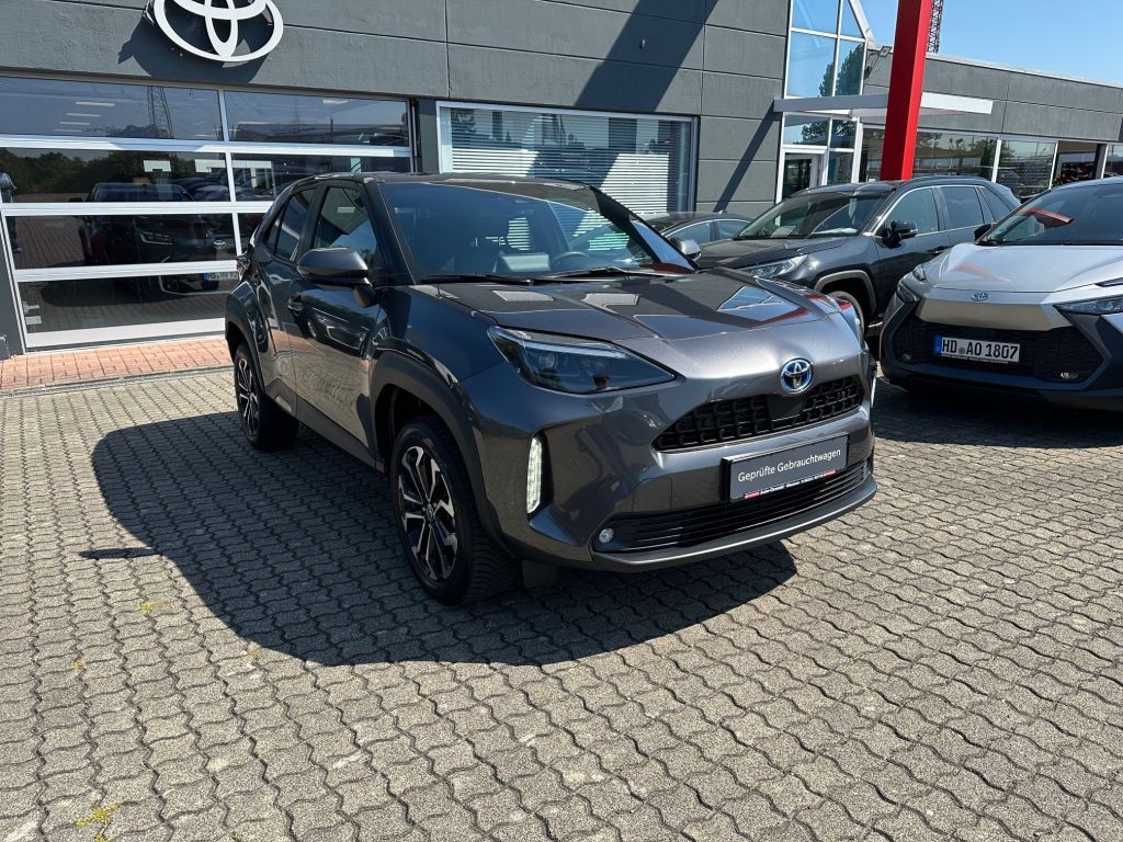 Toyota Yaris Cross Team D WinterP. + SafetyP.