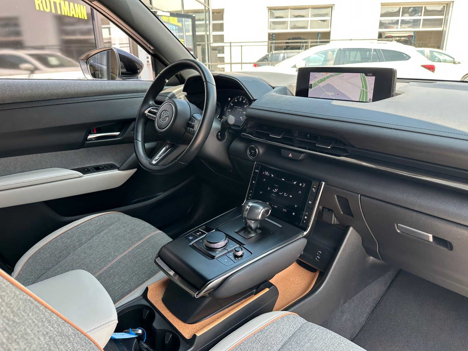 Mazda MX-30 EV AD'VANTAGE-P - Samsaru's Car Outlet