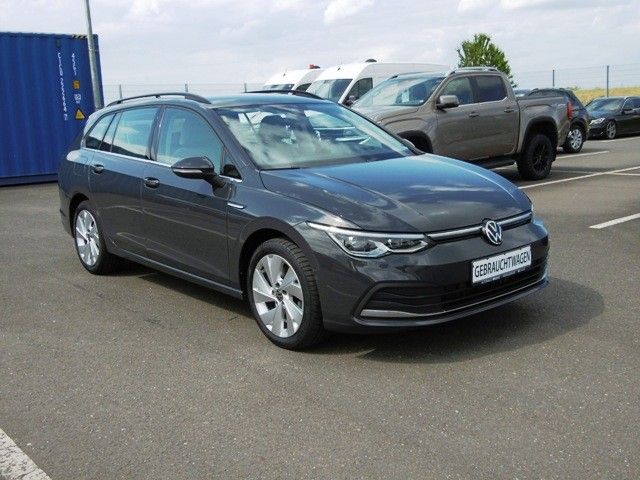 Volkswagen Golf VIII Variant 2.0 TDI Style - Samsaru's Car Outlet