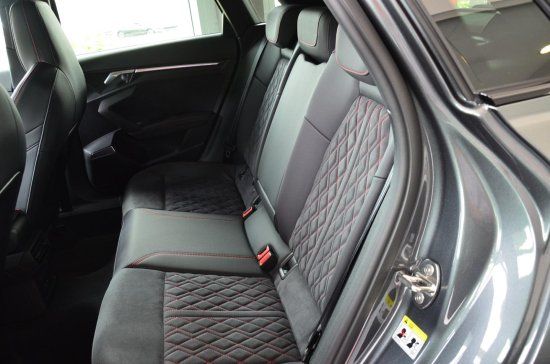 Audi A3 35 2.0 TDI Sportback S line - Samsaru's Car Outlet