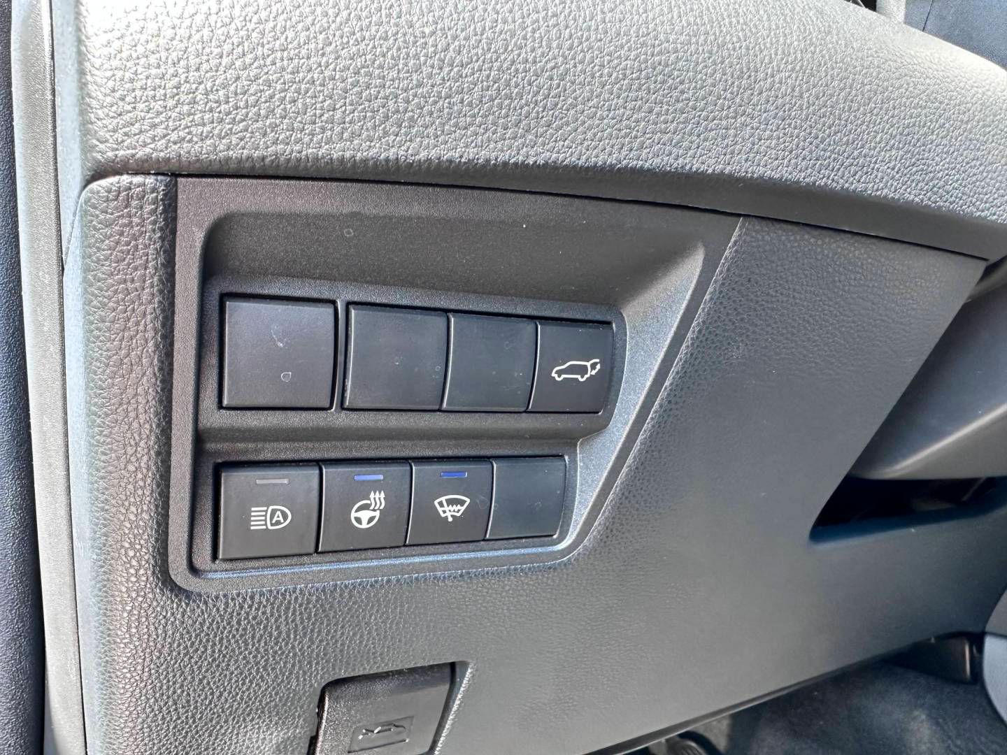 Toyota Yaris Cross 1,5 Hybrid 4x4, Adventure