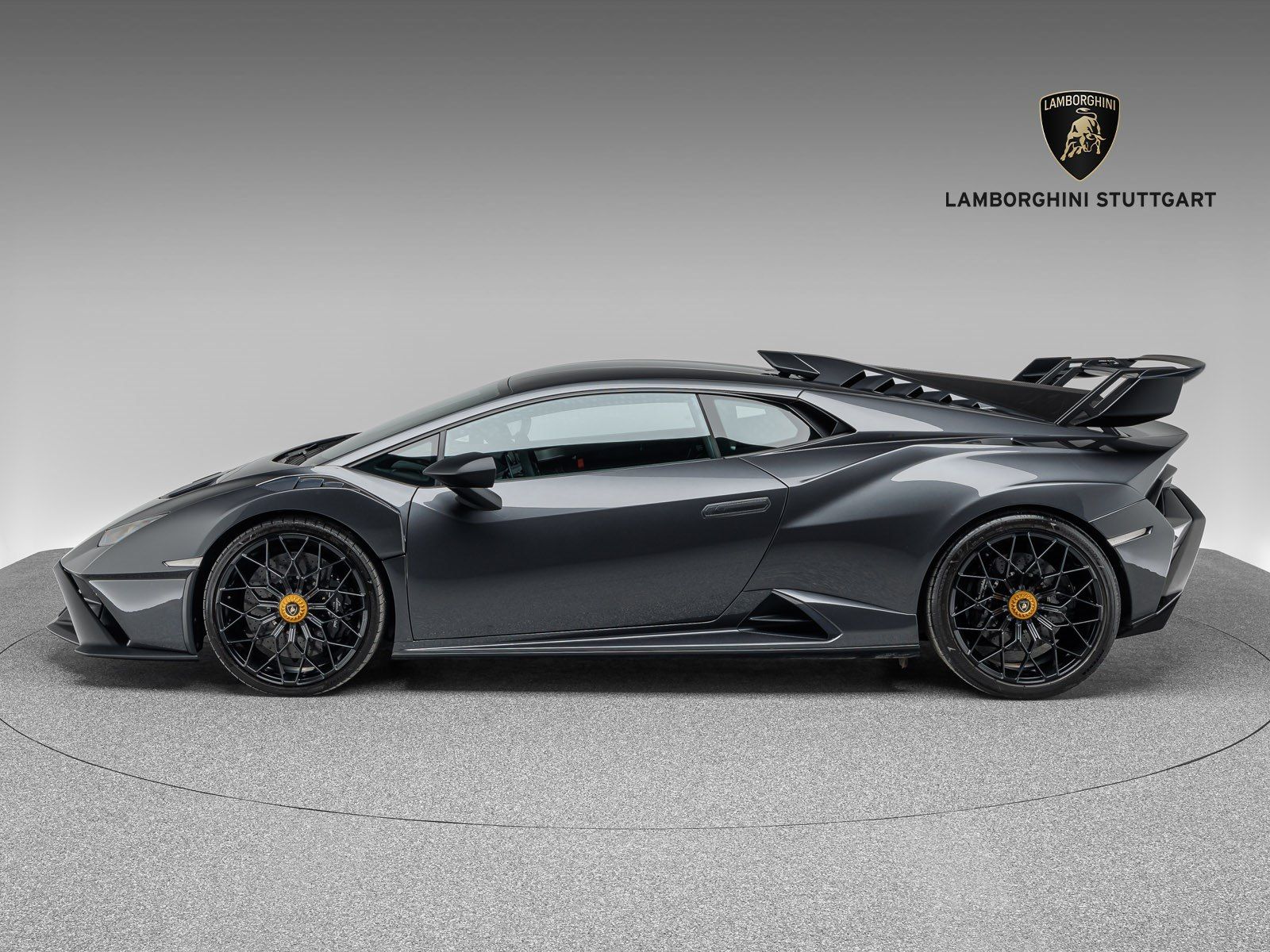 Lamborghini Huracán STO - Samsaru's Car Outlet