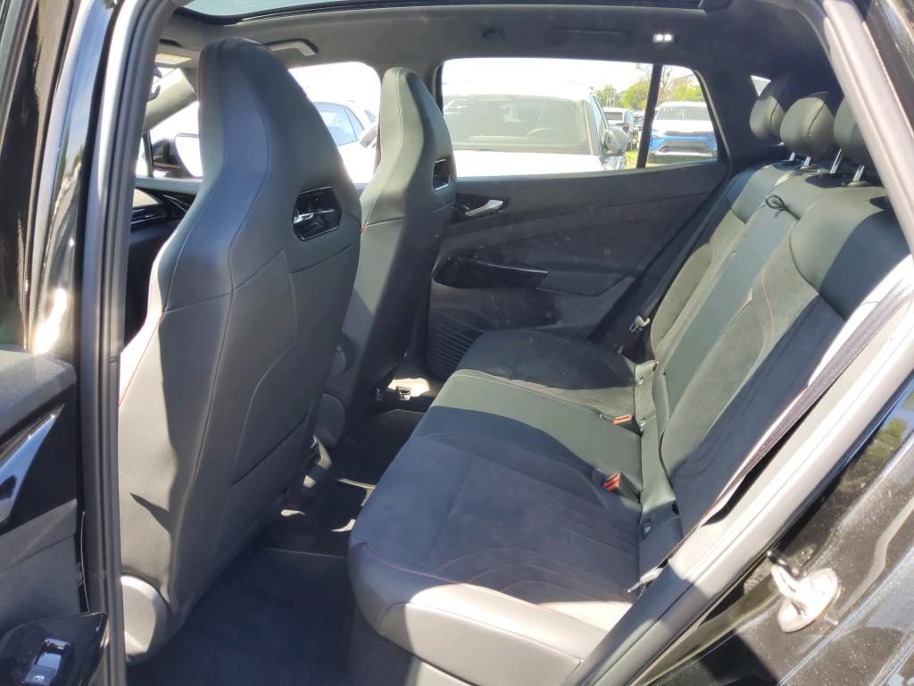 Volkswagen ID.4 GTX 4M 82 kWh +WÄPU +AHK +360° +PANO +SOUND