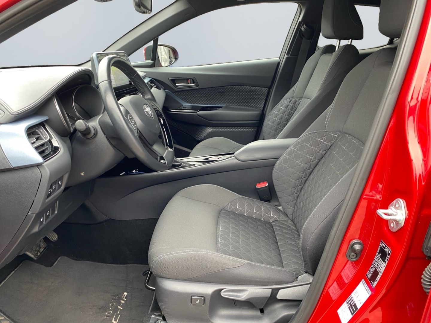 Toyota C-HR 2.0 Hybrid Team D *LED*ACC*Navi*CarPlay*CAM