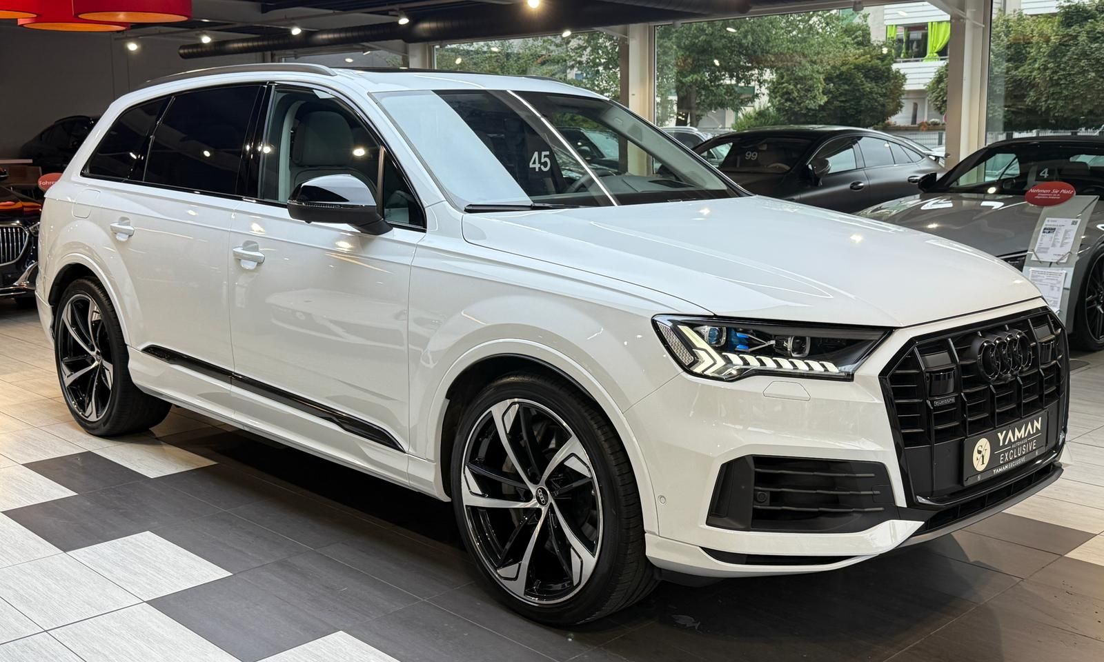 Audi Q7 55 TFSI e Q.*Pano*HuD*KeylessGO*Martrix*B&O