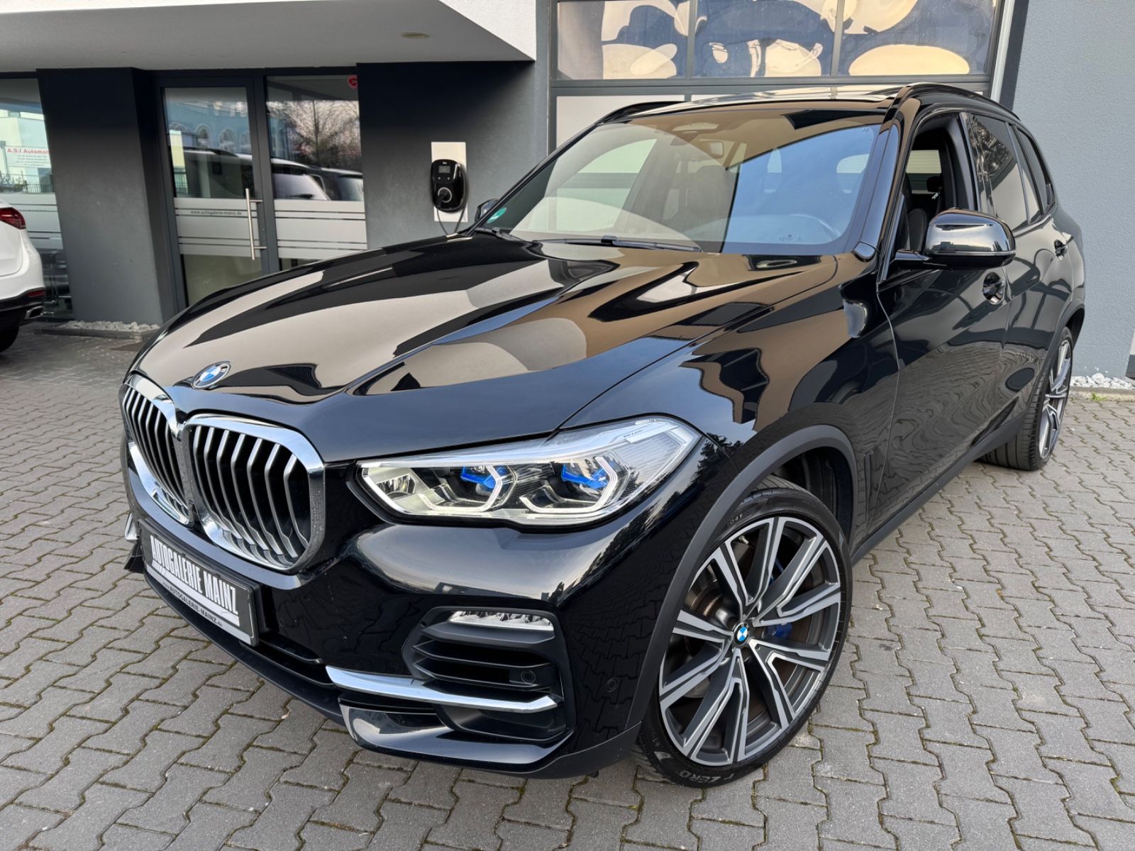 BMW X5 xDrive 40 d Pano/AHK/Standheiz/22"/HeadUp