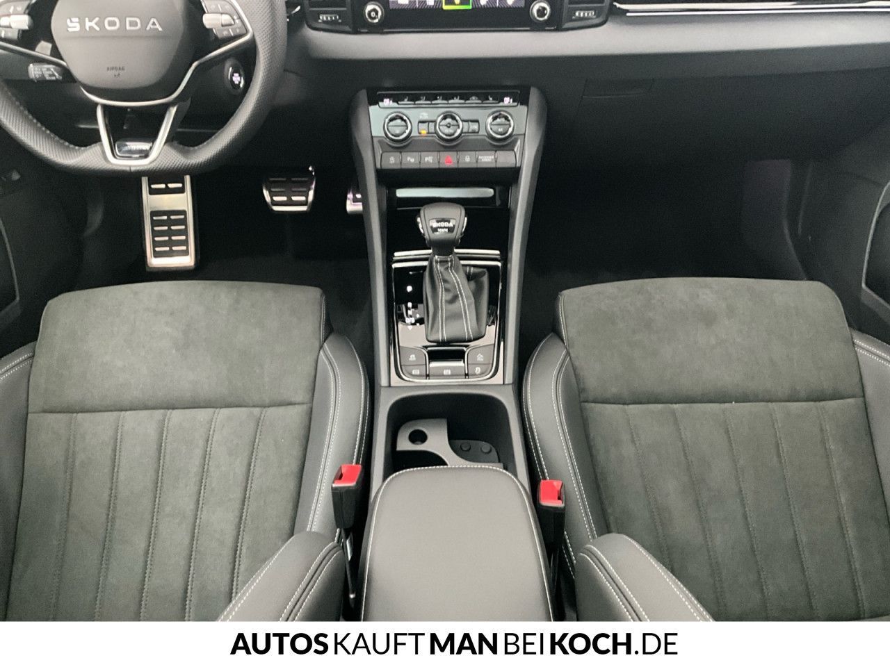 Skoda Karoq 2.0TSI 4x4 Sportline NAVI AHZV CANTON PANO