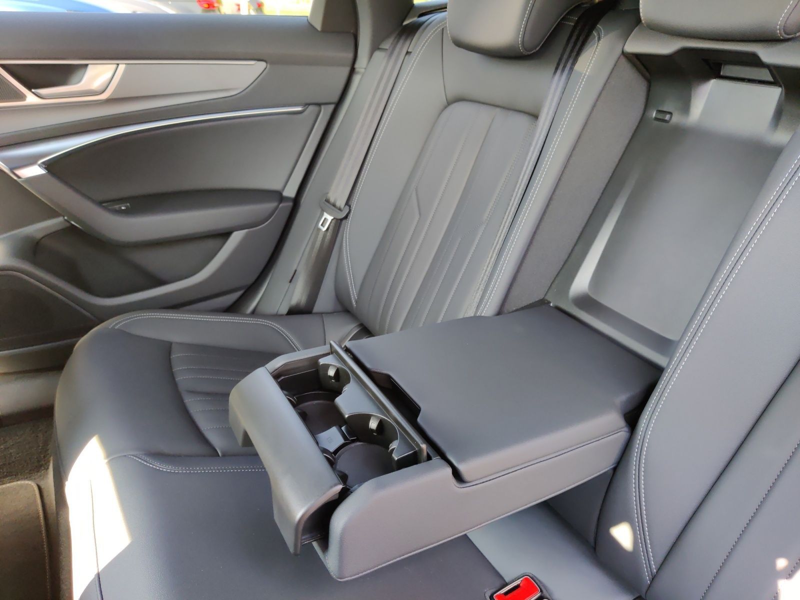 Audi A6 Avant 40 TDI advanced - Samsaru's Car Outlet