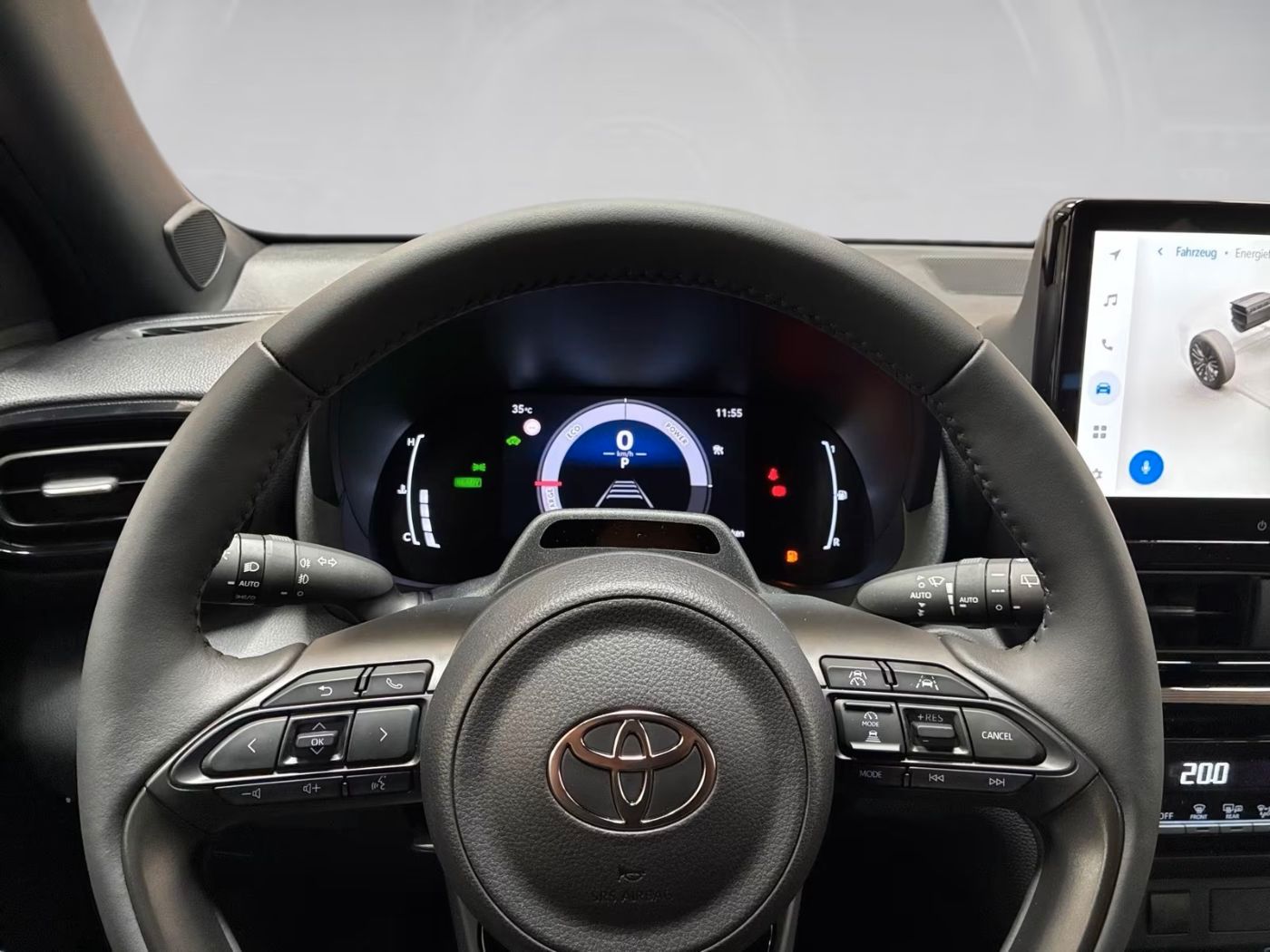 Toyota Yaris Cross Hbrid Teamplayer Safety-P, Winter-P.