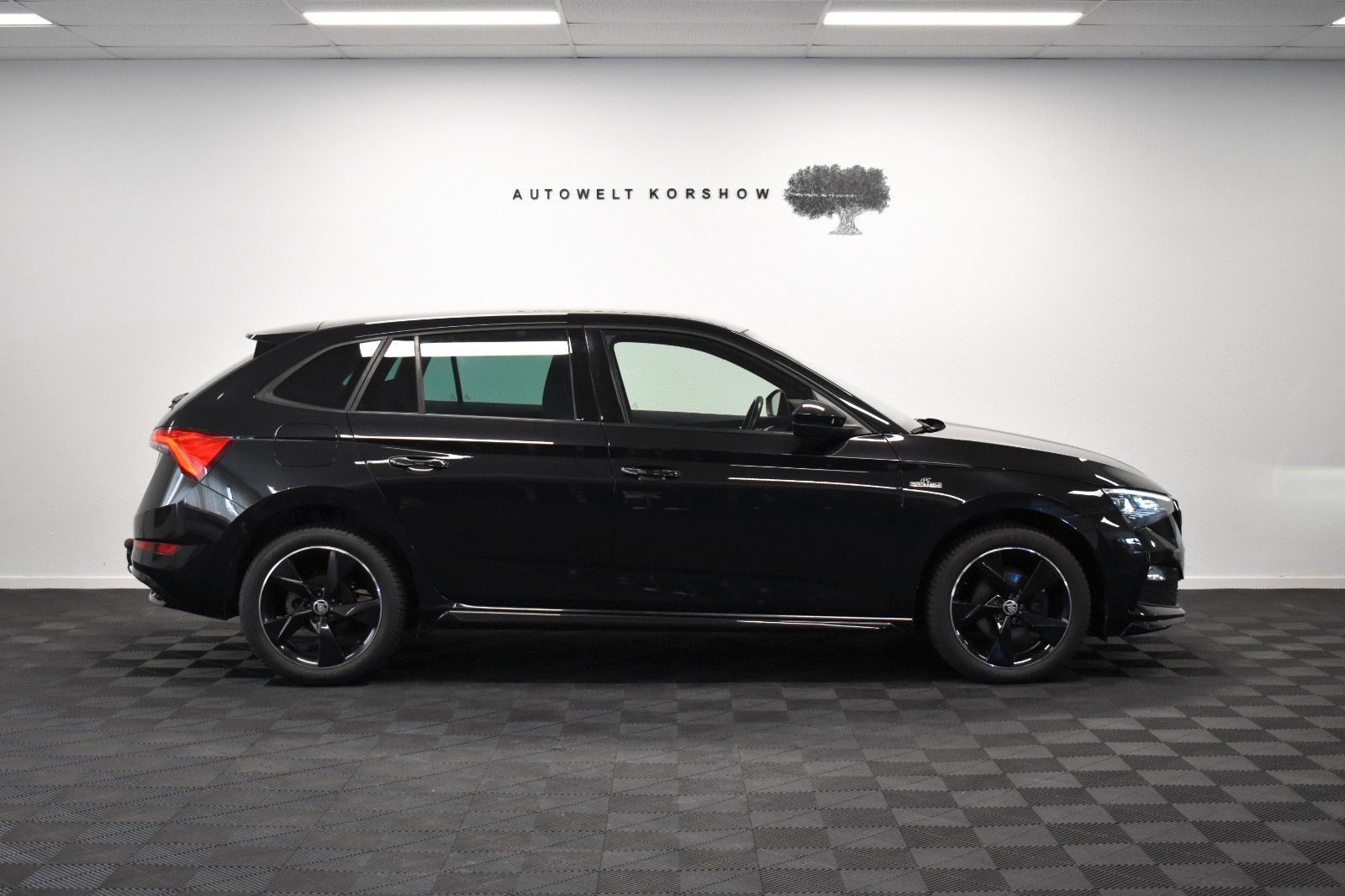Skoda Scala Monte Carlo - Samsaru's Car Outlet