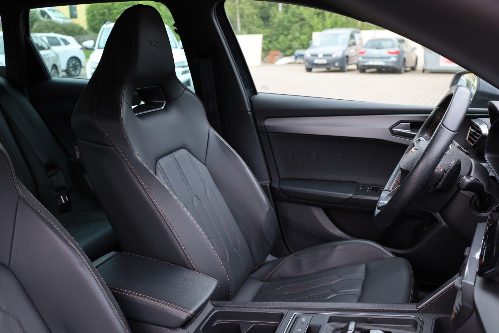 Cupra Sportstourer 2.0 TSI DSG - Samsaru's Car Outlet