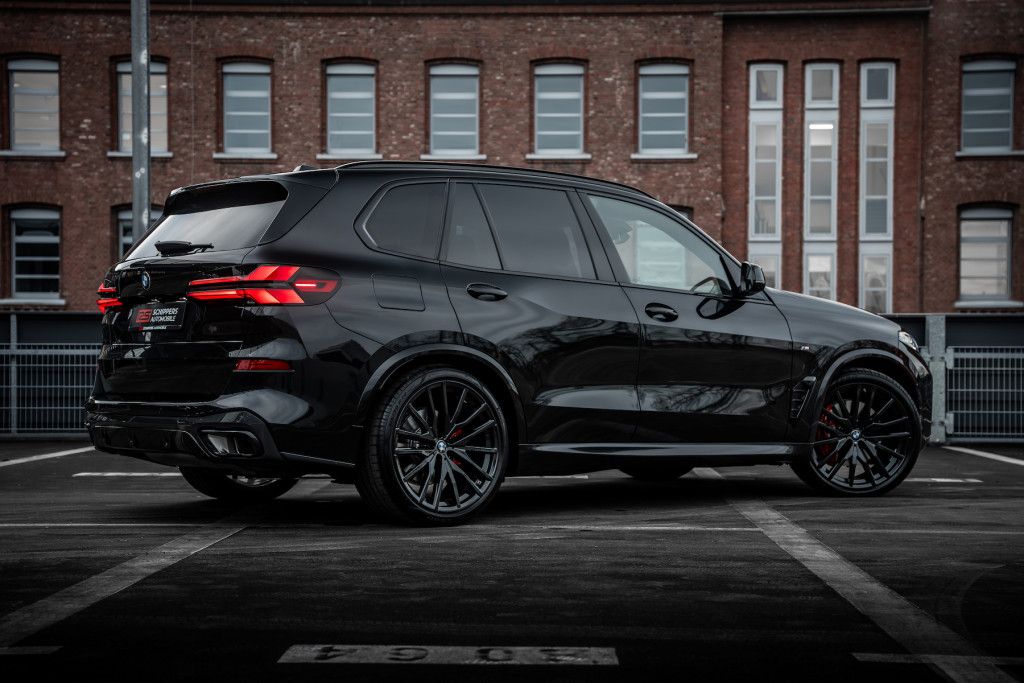 BMW X5 40d xDrive M-SPORT PRO|AHK|STANDH|LUFT|ICONIC
