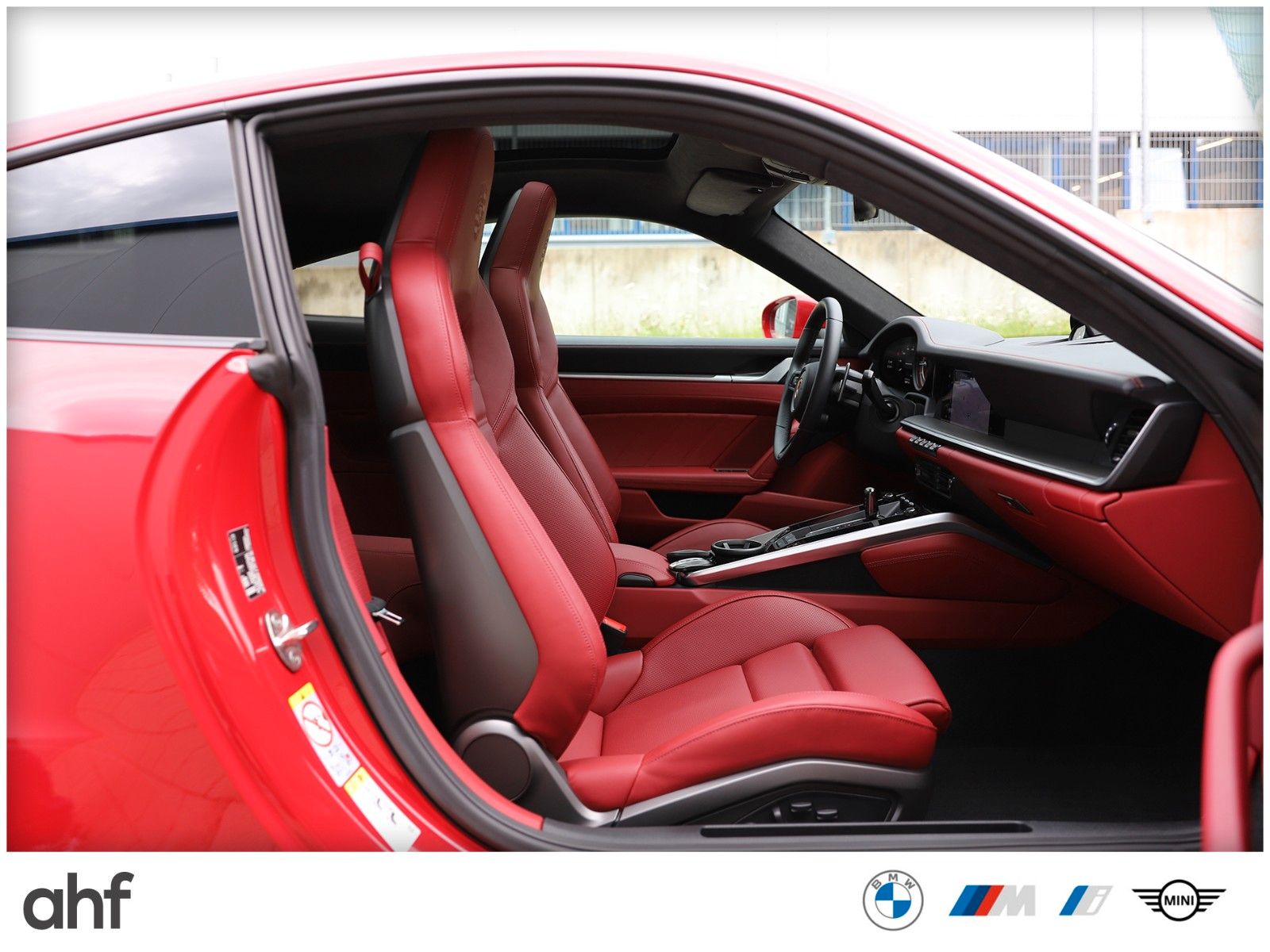 Porsche 992 911 Turbo S PDLS+PCCB+LIFT+SAGA+ACC+GSD+360°