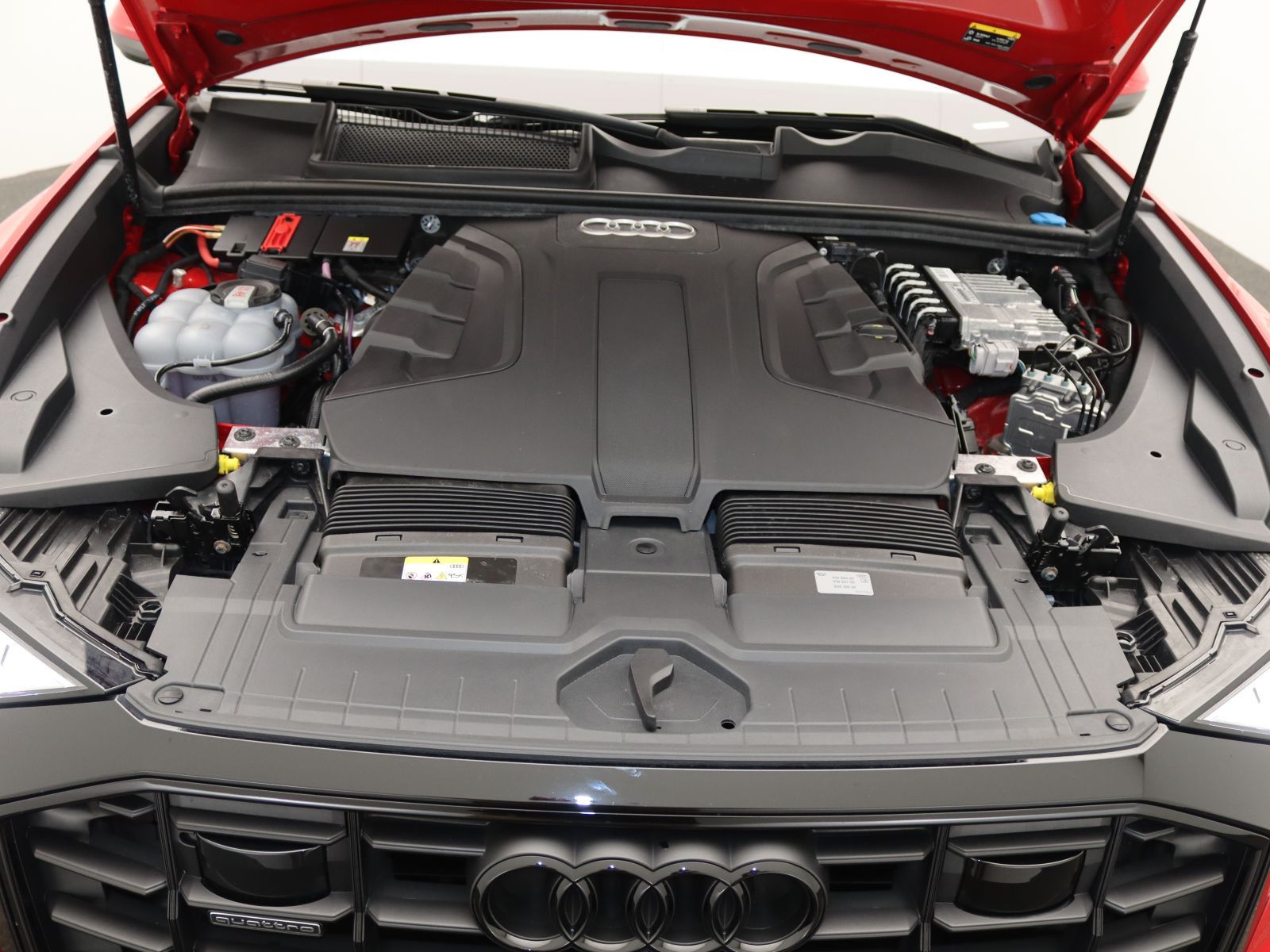 Audi Q8 S-Line 50TDI quattro / Standh, Pano, Air, AHK