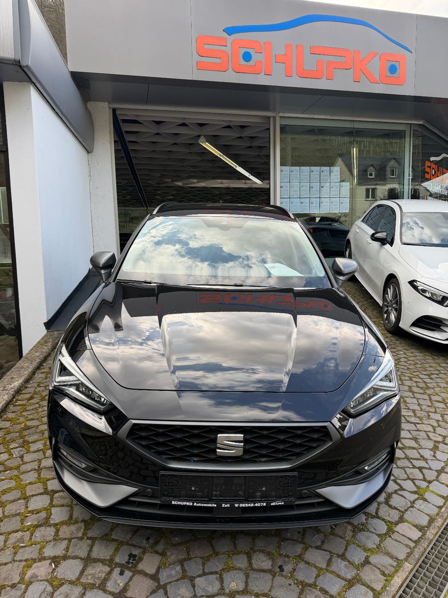 Seat Leon Sportstourer 1.4 e-Hybrid DSG FR      AHK