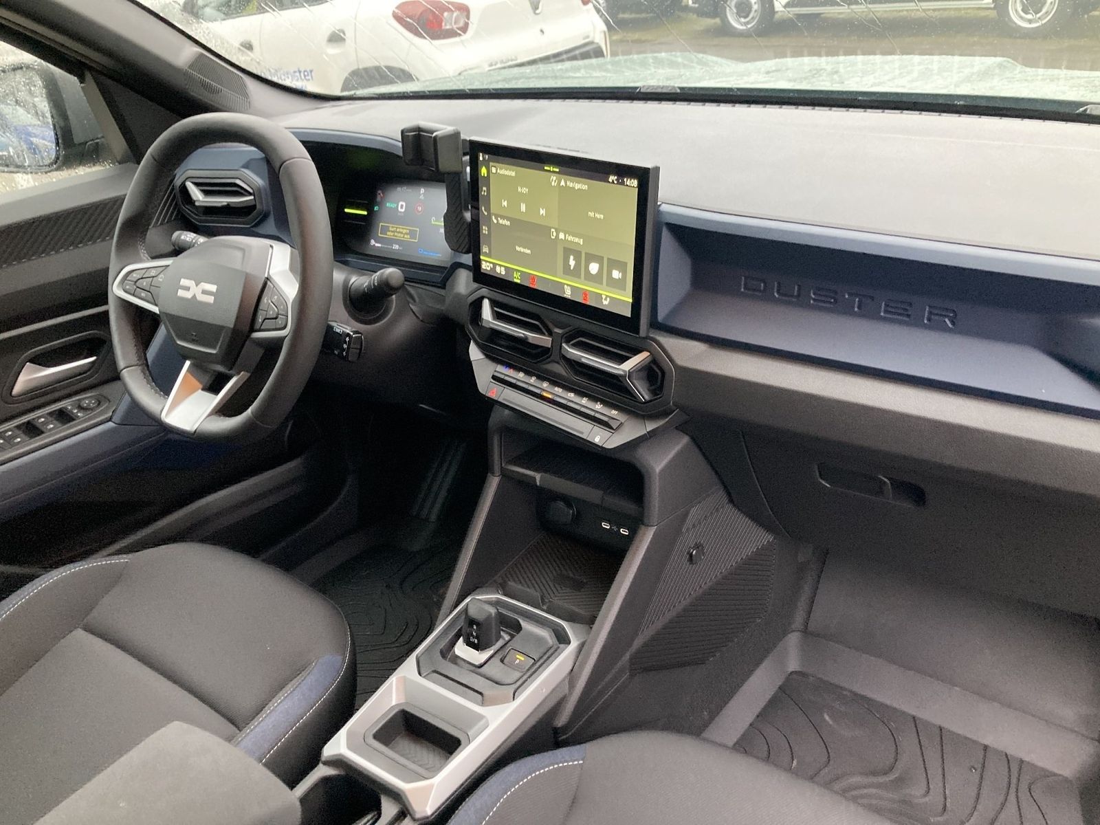 Dacia Duster Journey HYBRID - Samsaru's Car Outlet