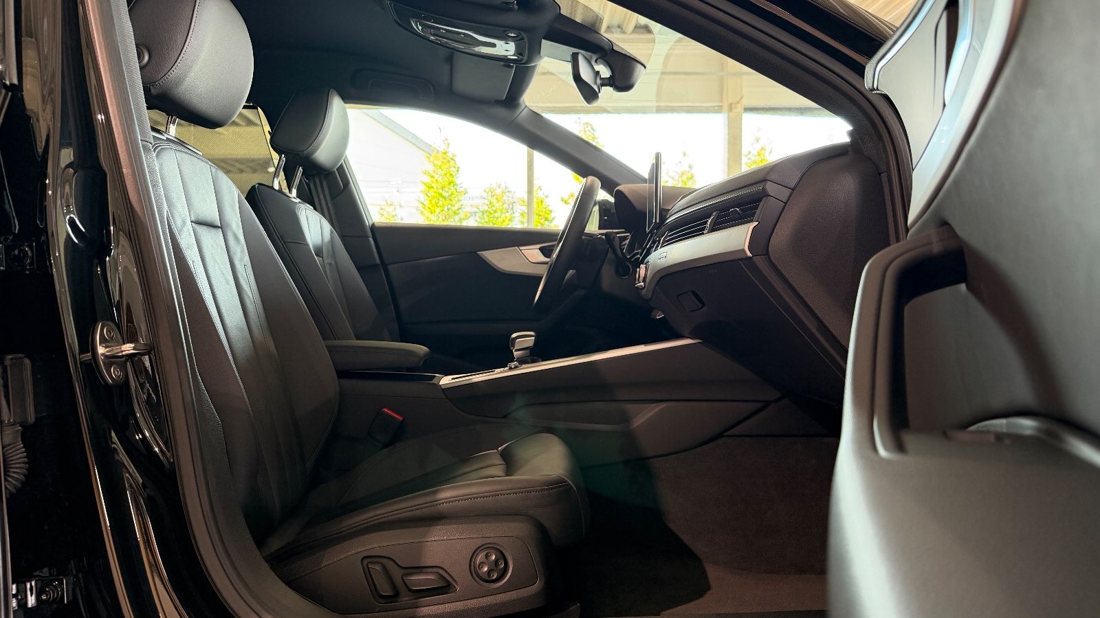 Audi Avant 40 TDI quattro advanced LED DSG APP SHZ