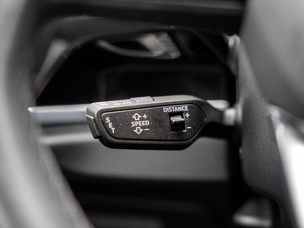 Audi Q3 40 TDI quattro advanced - Samsaru's Car Outlet