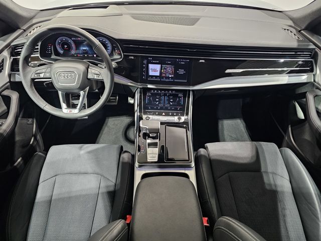 Audi Q8 50 TDI S Line Black Pano Nachts HDMatrix VOLL