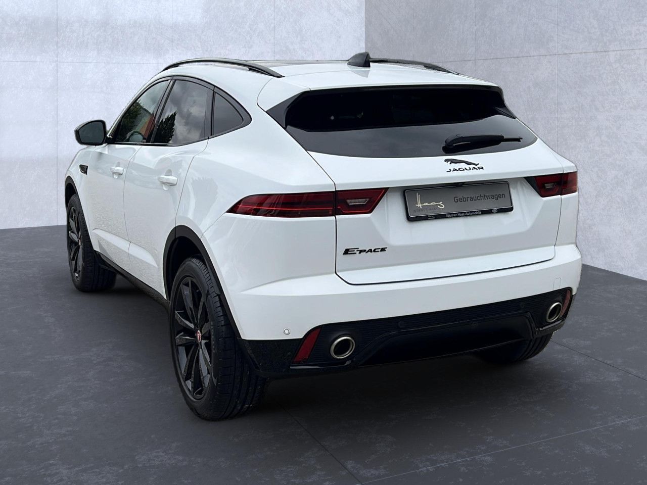 Jaguar E-Pace P250 AWD R-Dynamic Black