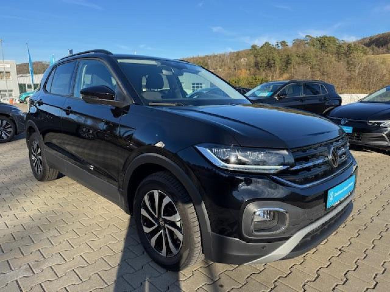 Volkswagen T-Cross Active 1.0 TSI - Samsaru's Car Outlet