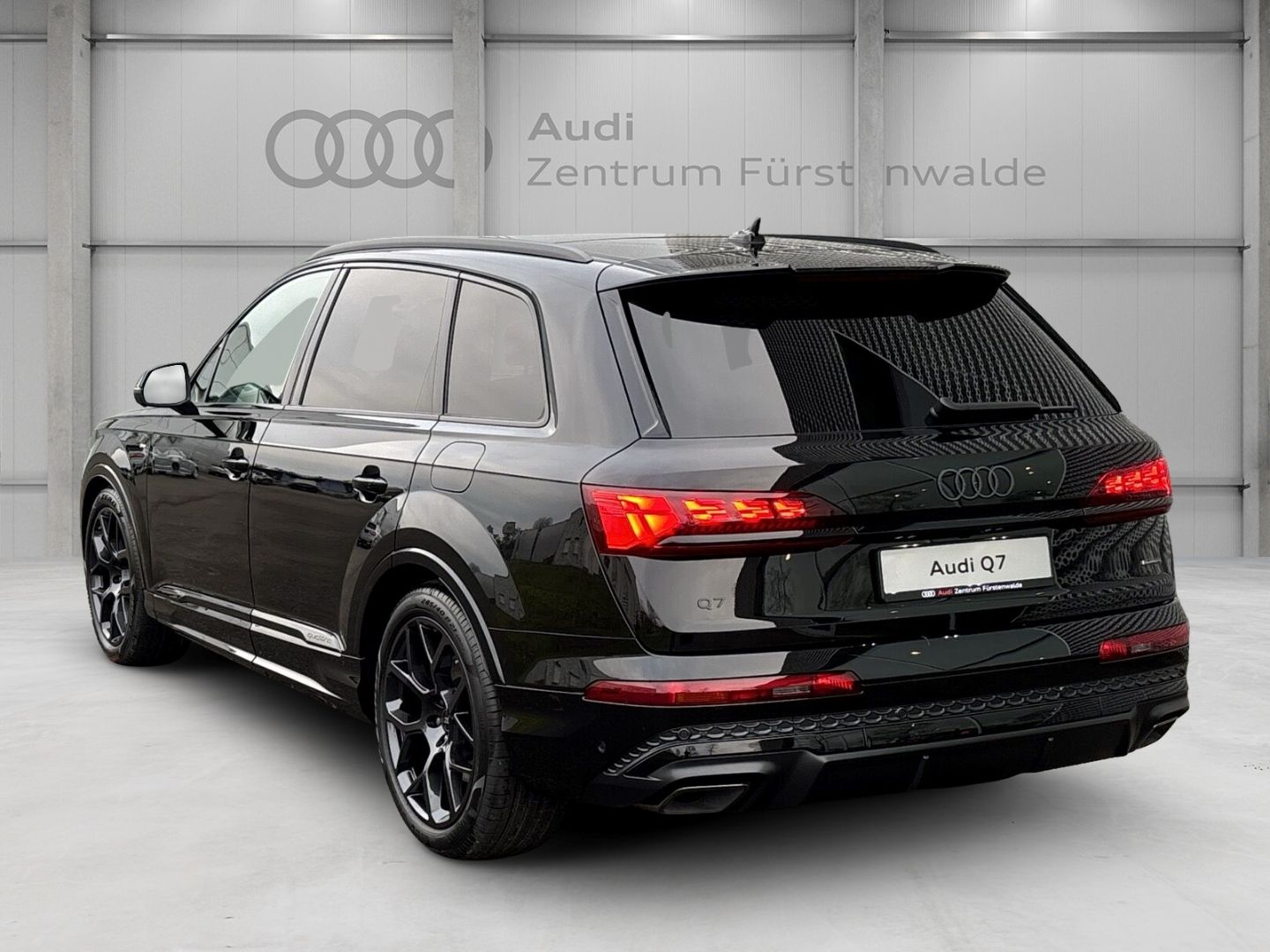 Audi Q7 S line business TFSIe quattro hybrid quat.+AH