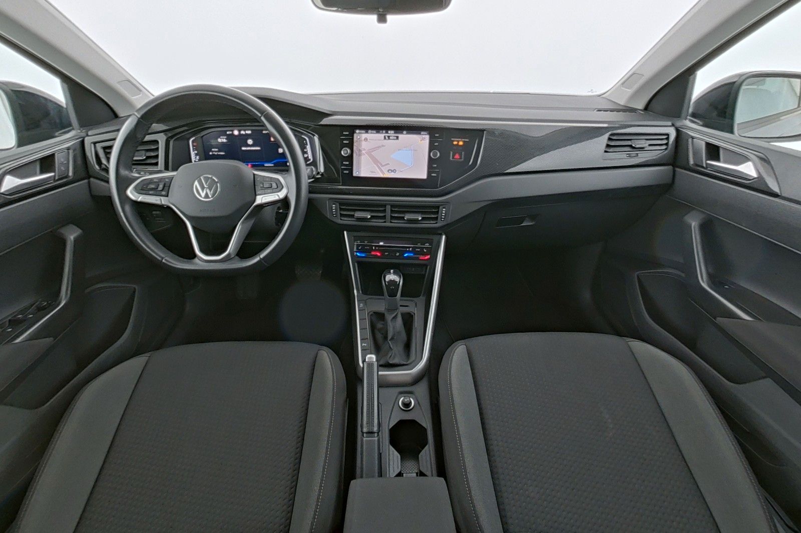 Volkswagen Taigo 1.0 TSI Life - Samsaru's Car Outlet