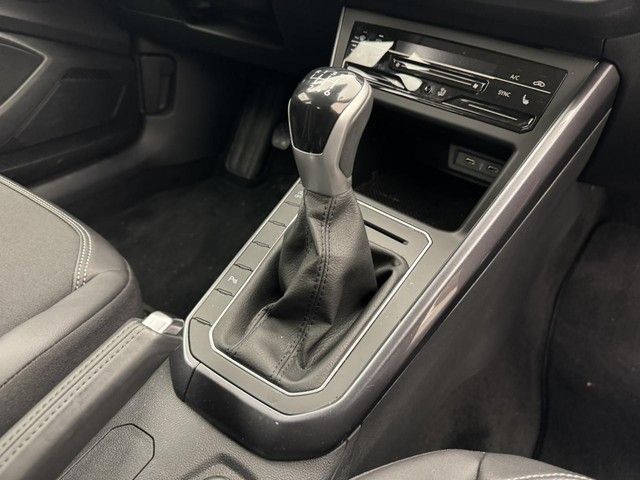 Volkswagen Taigo 1.0 TSI Style - Samsaru's Car Outlet