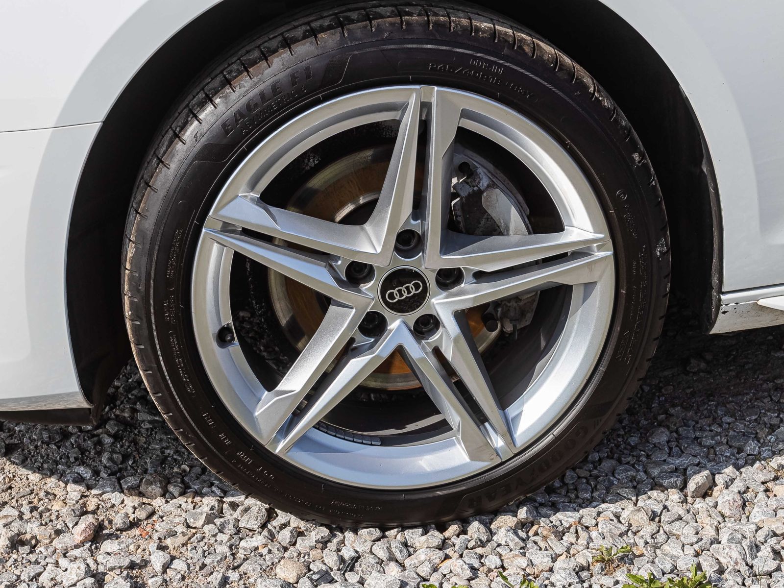 Audi A4 Avant S line 40TDI qu - Samsaru's Car Outlet