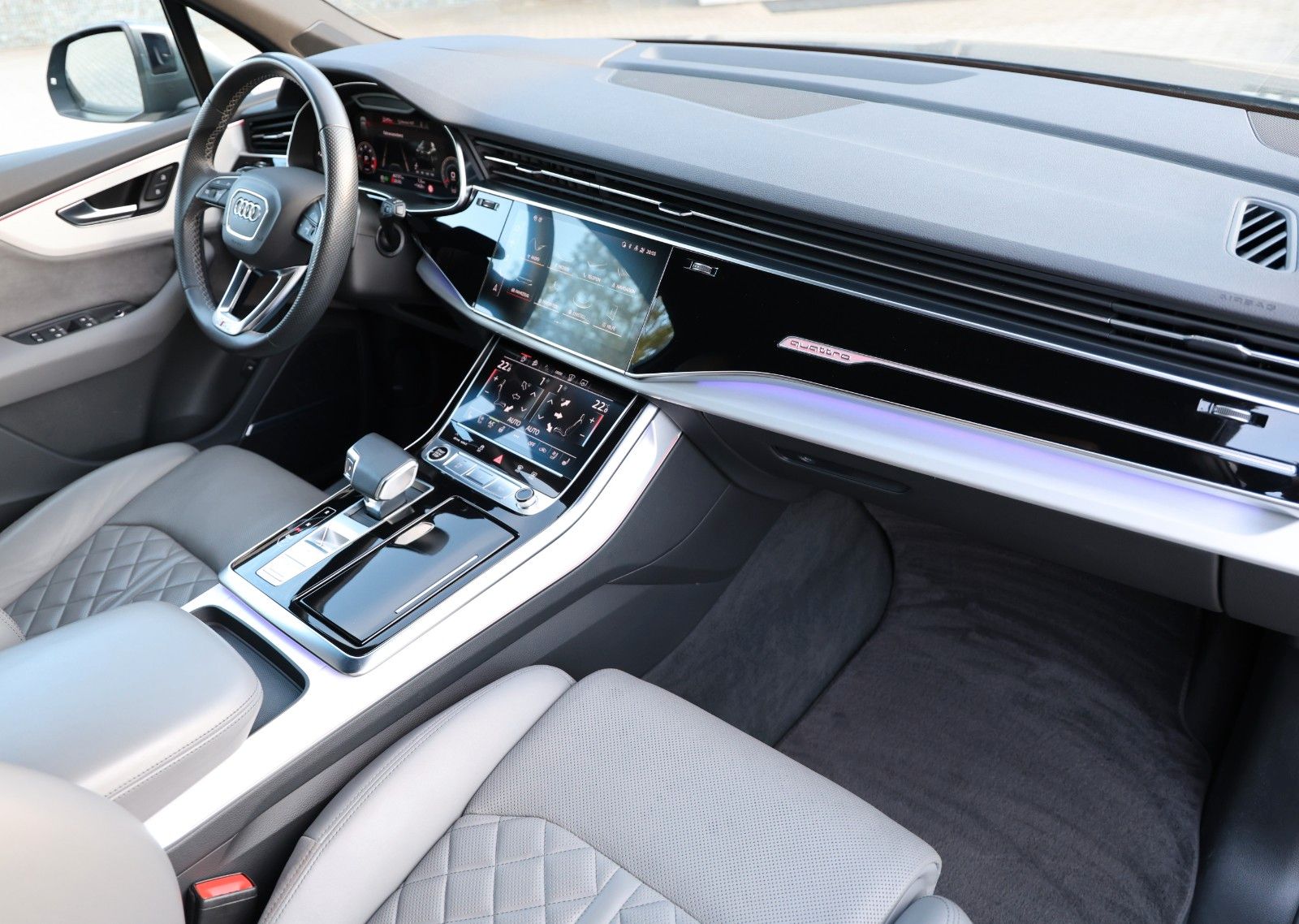 Audi Q7 50 TDI quatt. S line S-Sitz AHK B&O HuD 22''