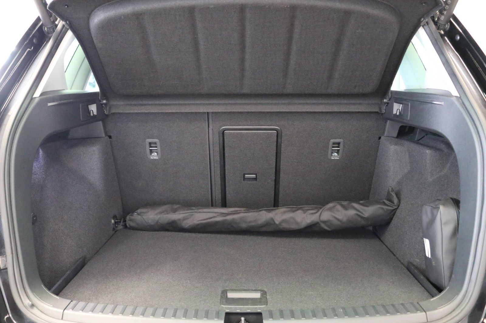Seat Ateca FR Kamera Memory STHZ AHK Pano DAB+