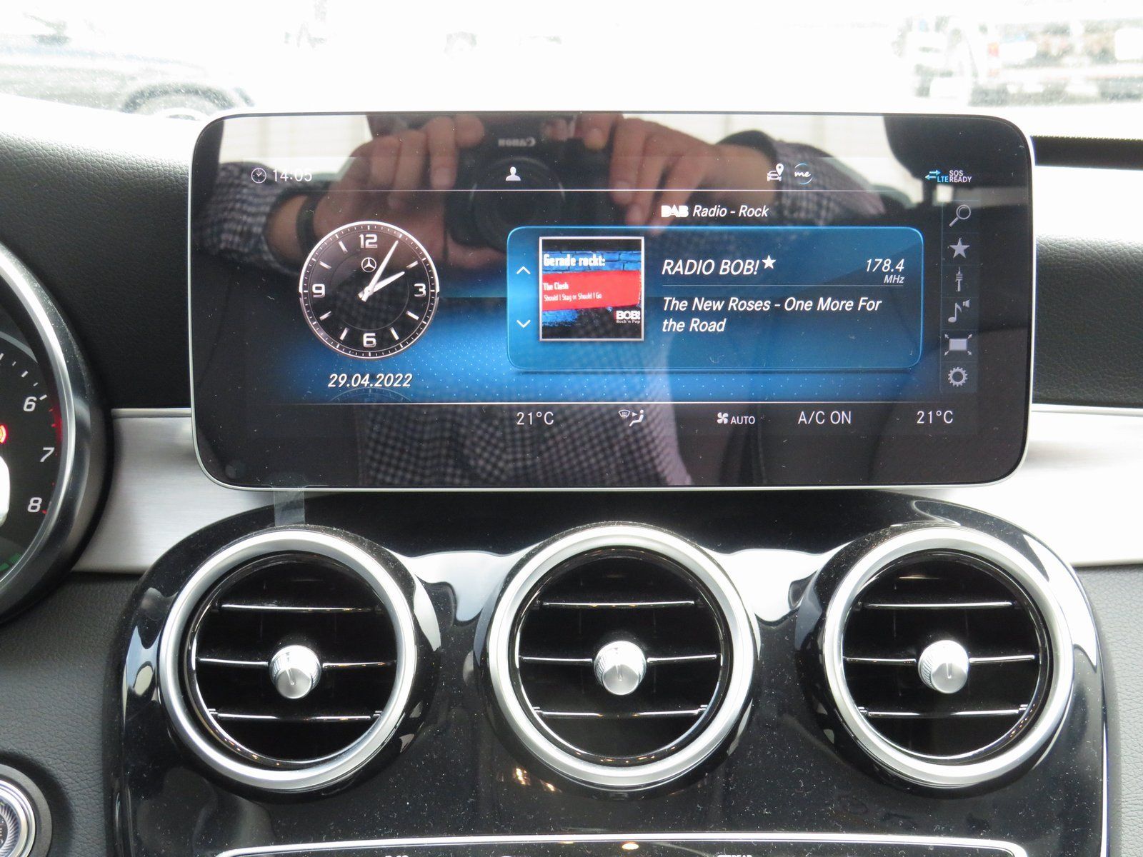 Mercedes-Benz C 200 Avantg. - Samsaru's Car Outlet
