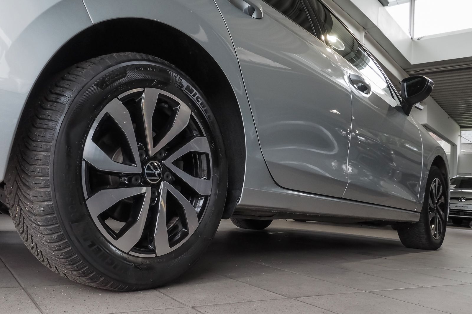 Volkswagen Golf VIII ACTIVE 2.0 l TDI DSG - Samsaru's Car Outlet