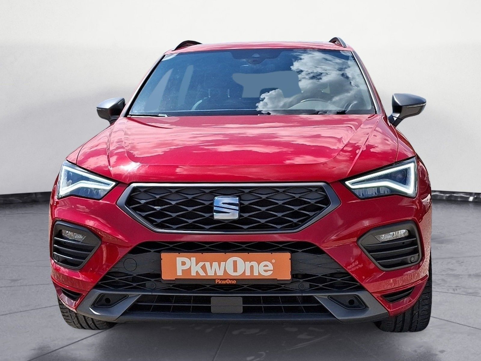 Seat Ateca 1,5 TSI DSG FR AHK*SHZ*PANO*ACC*NAVI*KAMER