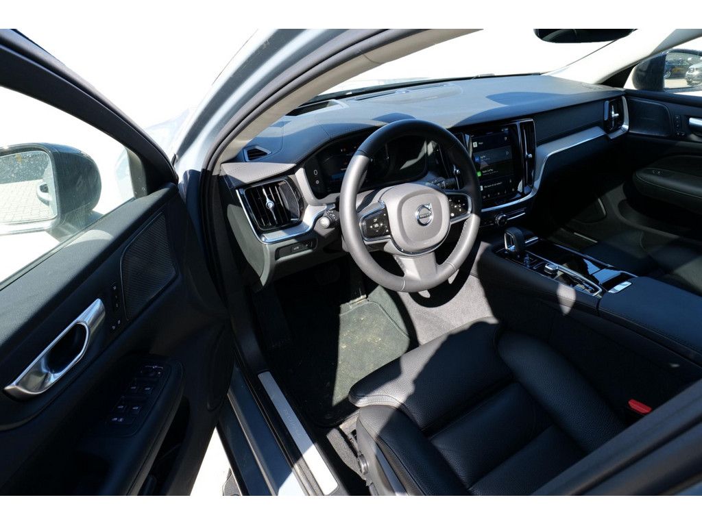 Volvo S60 Lim. T8 Ultimate Dark Recharge Plug-In Hybri
