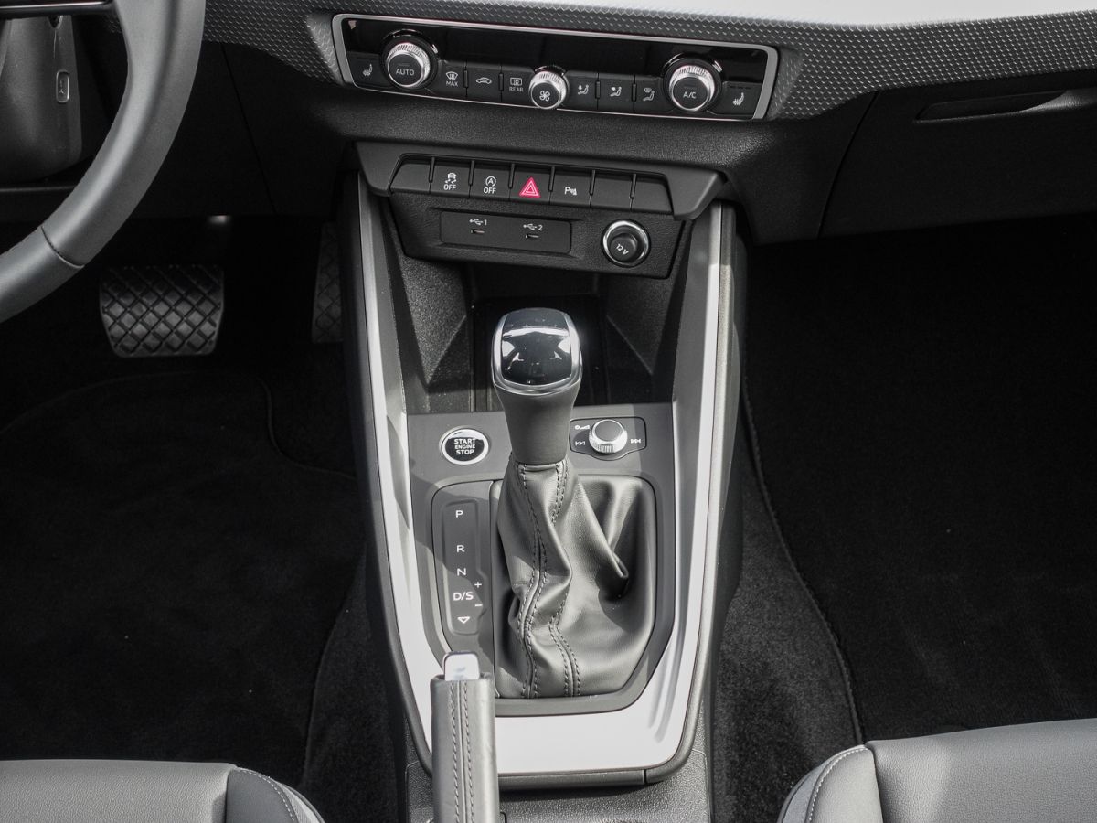 Audi A1 Sportback 30 TFSI S tronic S line - Samsaru's Car Outlet