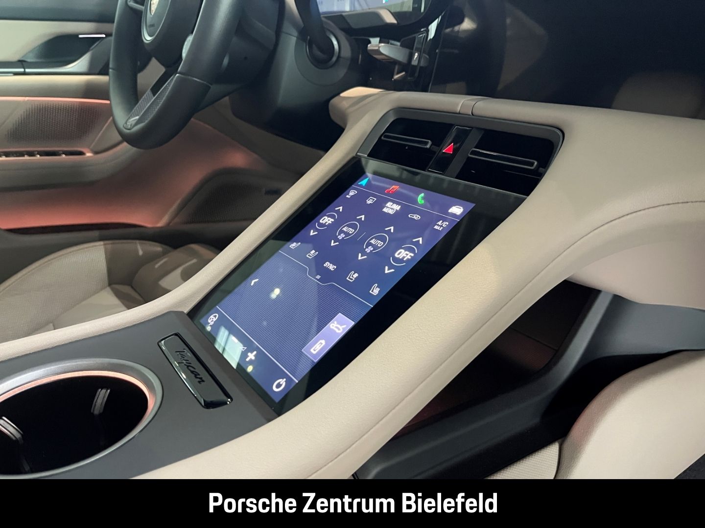 Porsche Taycan 4 Cross Turismo BOSE LED-Matrix Panorama