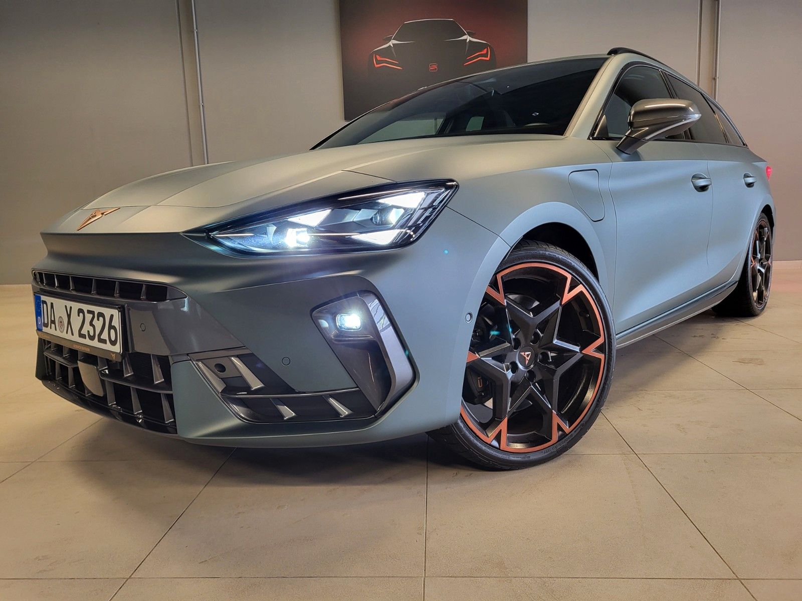 Cupra Leon Sportstourer -VZ- 1.5 e-Hybrid - Samsaru's Car Outlet