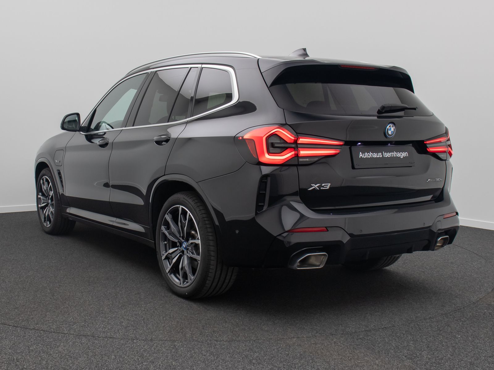 BMW X3 xD30e M Sport - Samsaru's Car Outlet