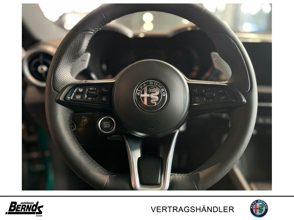 Alfa Romeo Tonale 1.5 VGT Hybrid Veloce NAVI 360-KAMERA SHZ