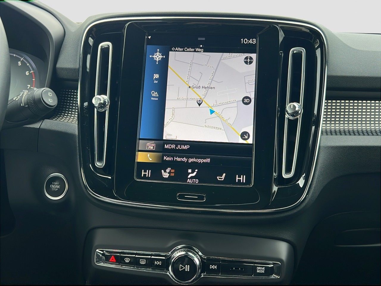 Volvo XC40 B5 R-Design AWD/Navi/LED/AHK/Pano/360K/19Zo