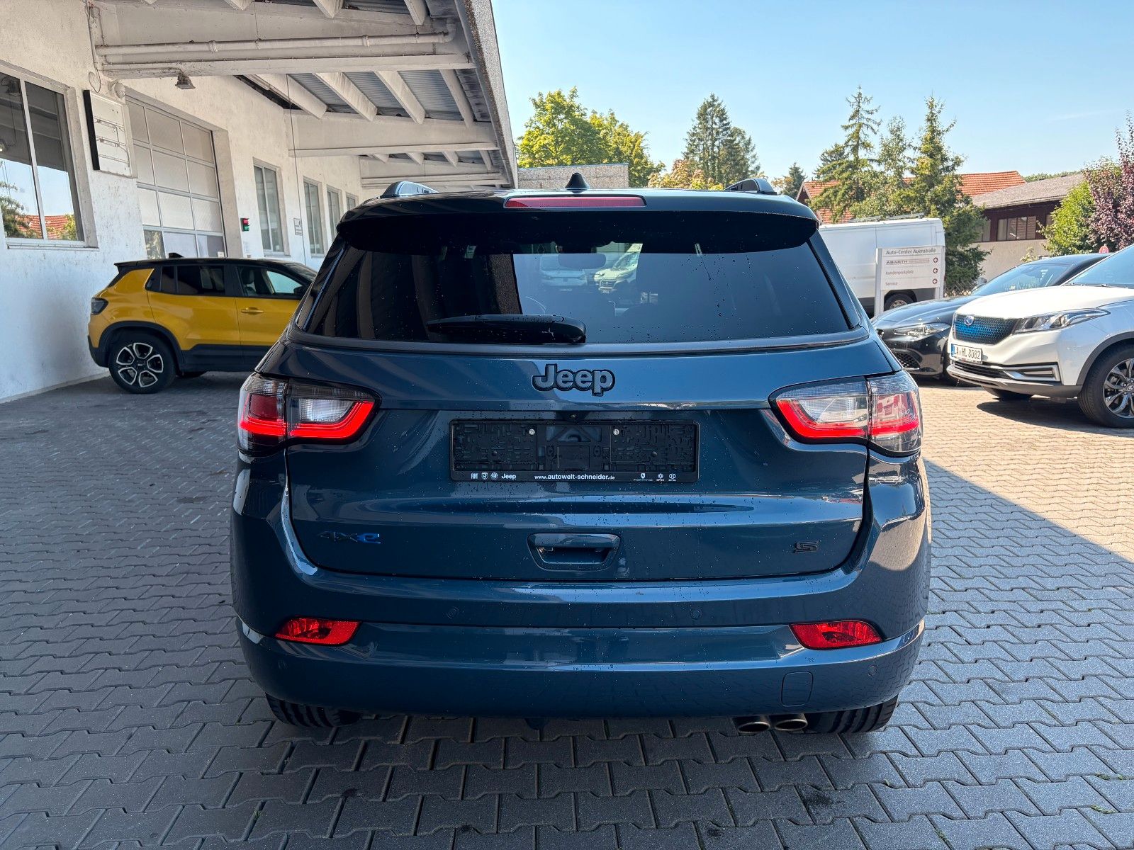Jeep Compass S Plug-In Allrad Schiebedach, Leder,AHK